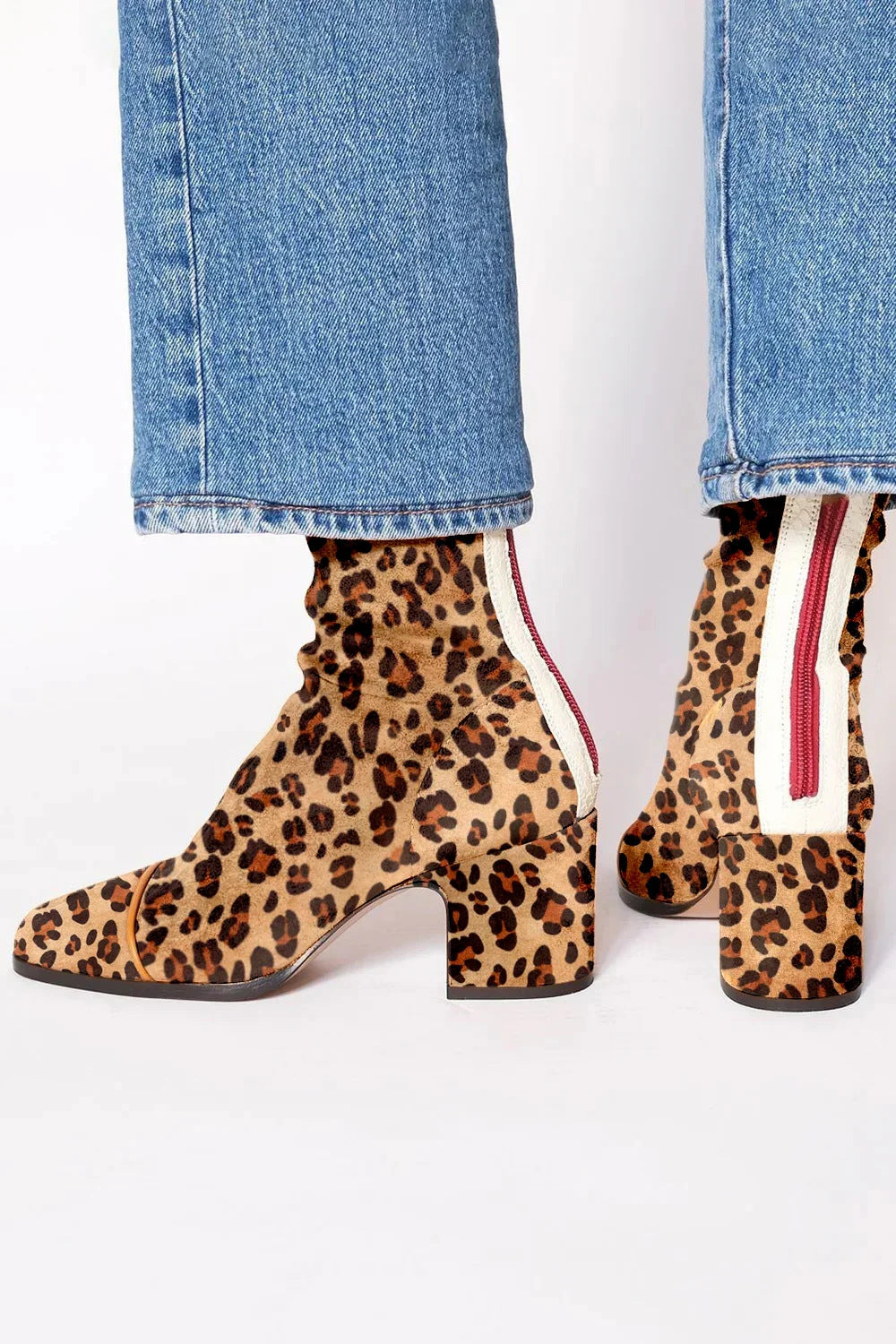 MID-HEEL ANKLE BOOT WITH PRINT