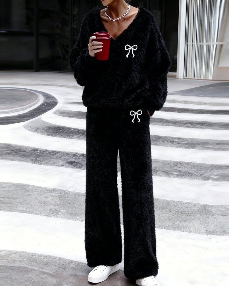 Soft Sweet Bow Embroidered Fleece Matching Set